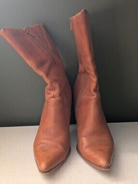 Vintage Croft & Barrow women's Brown Leather Mid-Calf Boots